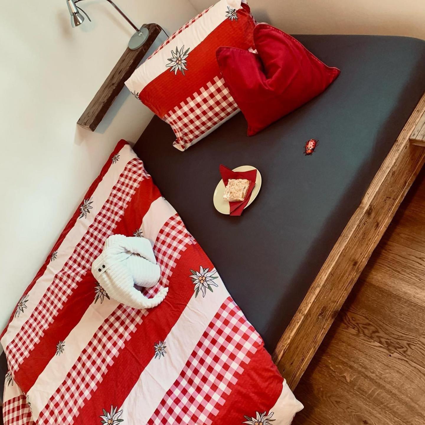 Niederweningen Conny'S B&B المظهر الخارجي الصورة