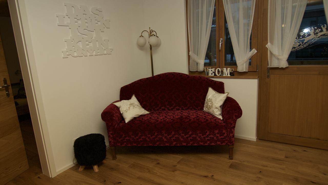 Niederweningen Conny'S B&B المظهر الخارجي الصورة