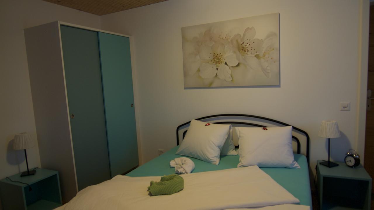 Niederweningen Conny'S B&B المظهر الخارجي الصورة